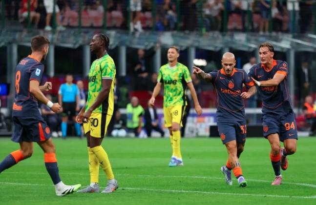 Inter Milan Taklukkan Sassuolo 2-1, Dimarco Bersinar dan Gol Bunuh Diri Jadi Penentu