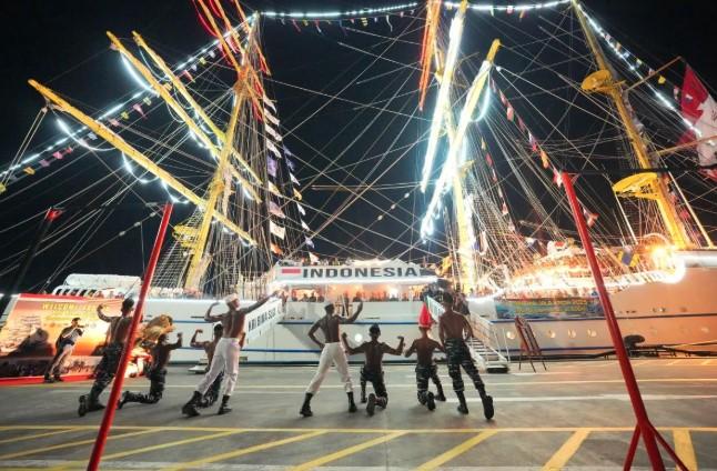 KRI Bima Suci Sandar di Makassar, Misi Muhibah Perkuat Citra Indonesia sebagai Bangsa Maritim