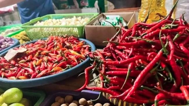 Harga Pangan Nasional Berfluktuasi: Beras Medium Turun, Cabai Rawit dan Daging Naik Tajam