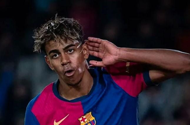 Lamine Yamal Gagal Rebut Ballon d’Or 2025, Tetap Bawa Pulang Kopa Trophy