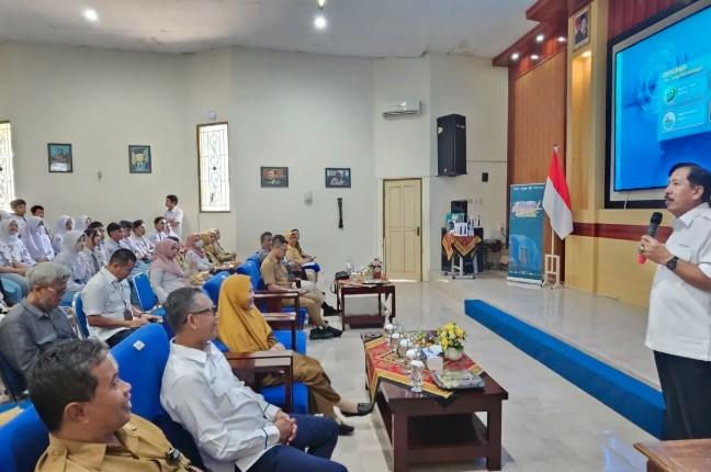 Pelindo Ajak Ribuan Pelajar Kenali Dunia Logistik Lewat Program Pelindo Mengajar