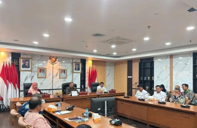 Pemkab Kepulauan Seribu Targetkan Rp300 Juta dalam Bulan Dana PMI 2025