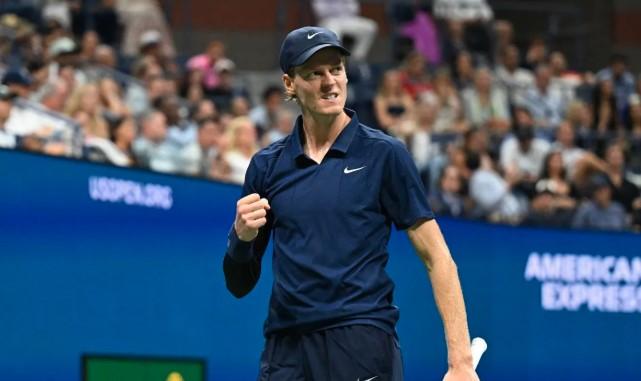 Sinner dan Alcaraz Menang Mulus di ATP 500 Beijing dan Tokyo