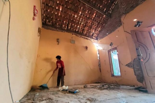 Gempa Magnitudo 5,7 Guncang Situbondo, Puluhan Rumah di Desa Sumberwaru Rusak Berat
