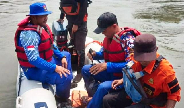 Korban Tenggelam di Sungai Kalimalang Ditemukan Setelah 3 Hari Pencarian, Jasad Tersangkut di Eceng Gondok