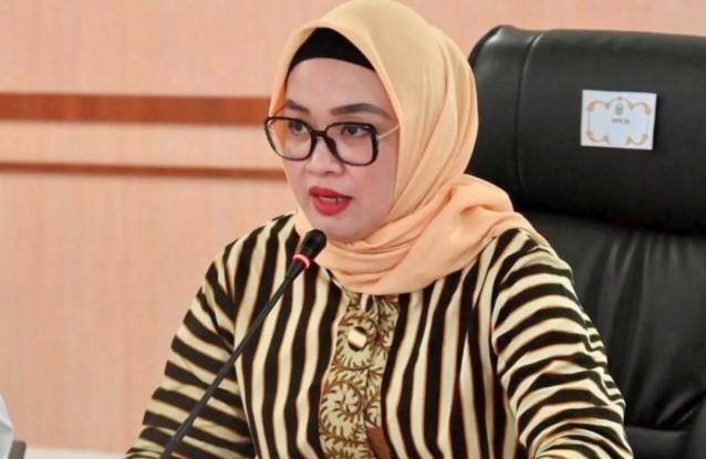 Kasus Keracunan Meningkat, DPR Desak Evaluasi Menyeluruh Program Makan Bergizi Gratis