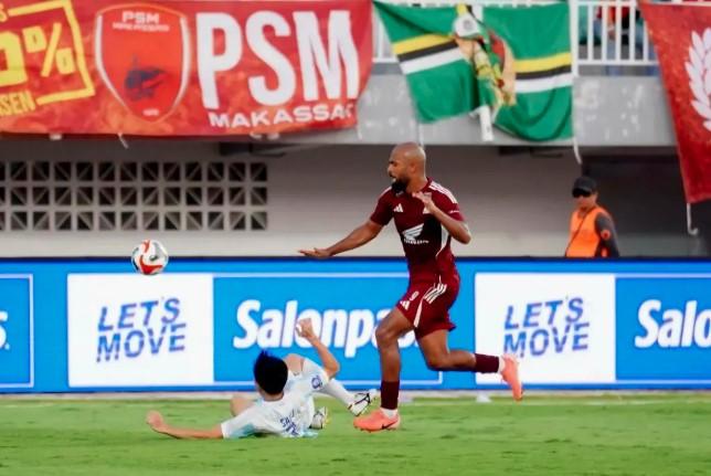PSIM Yogyakarta Tahan Imbang PSM Makassar, Van Gastel Puji Mental dan Performa Kiper