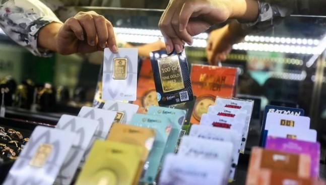 Harga Emas Pegadaian 29 September 2025 Stabil, Antam Tetap Rp2,29 Juta per Gram