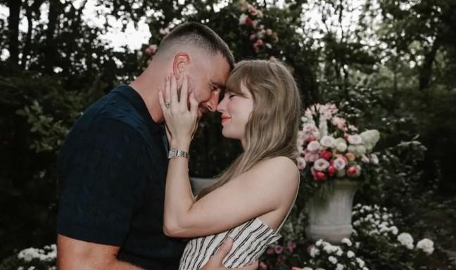 Taylor Swift Dukung Travis Kelce di Arrowhead Usai Hadiri Pernikahan Selena Gomez