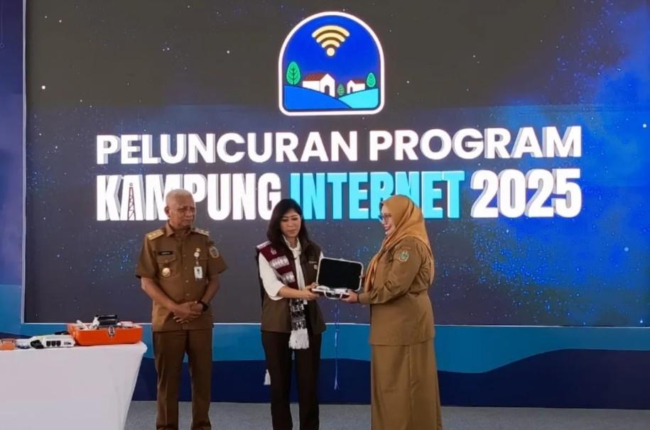 Menkomdig Meutya Hafid Resmikan Kampung Internet di Desa Kramat Gajah Deli Serdang
