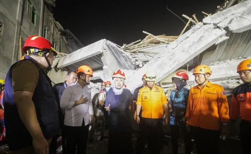 Bangunan Pesantren Ambruk di Sidoarjo, 38 Orang Diduga Masih Tertimbun