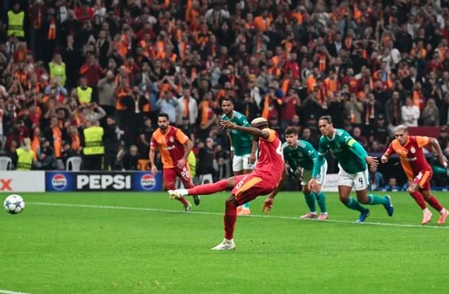 Liverpool Tumbang 0-1 di Kandang Galatasaray, Penalti Osimhen Jadi Penentu
