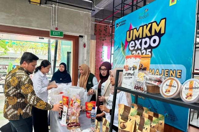 PLN UID Sulselrabar Tampilkan Produk UMKM Lokal di UMKM Expo 2025, Dorong Ekonomi Masyarakat Lewat Inovasi dan Pendampingan