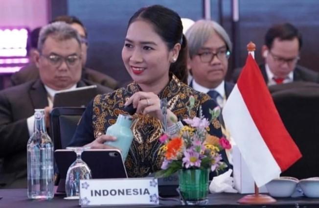 Wamenpar Tegaskan Komitmen Indonesia Wujudkan Pariwisata Berkelanjutan di Forum Menteri ASEAN