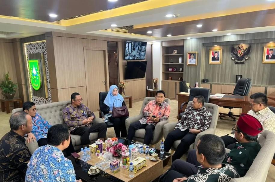 Ombudsman RI Minta Komitmen Pemprov Riau Selesaikan Laporan Masyarakat