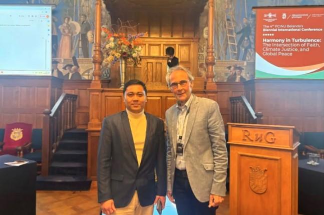 Wildani Hefni Paparkan Peran Strategis Tokoh Agama Asia Tenggara dalam Perdamaian Dunia di Konferensi Internasional Belanda