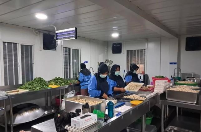 Jaga Kualitas Menu MBG, Dapur SPPG Laladon Bogor Selektif Pilih Bahan Baku dan Terapkan Prosedur Ketat