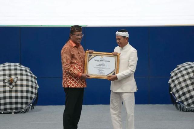 Jawa Barat Pecahkan Rekor Nasional, Bangun Pos Bantuan Hukum di Seluruh Desa dan Kelurahan