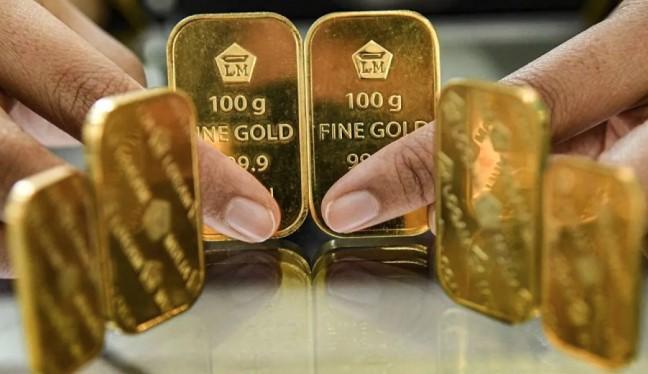 Harga Emas Antam Stabil, UBS dan Galeri24 Turun di Akhir Pekan Ini