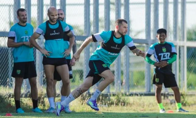 Pelatih Persebaya Tak Khawatir, Eduardo Perez Percaya Mihailo Perovic Segera Bangkit di BRI Super League