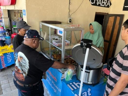Pertamina Grand Prix of Indonesia 2025 Dongkrak Ekonomi Warga, Warung Lokal Kebanjiran Pembeli