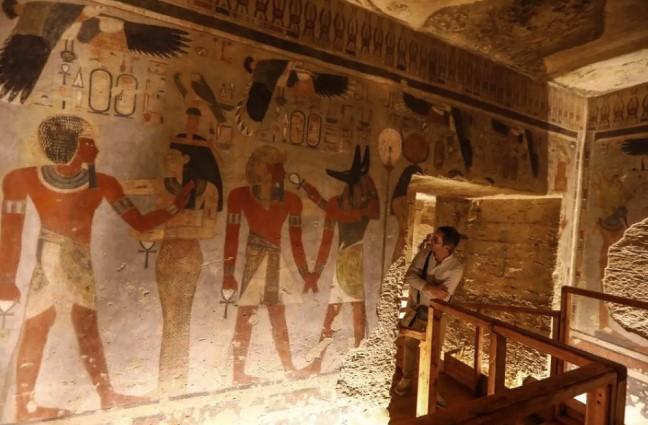 Setelah 20 Tahun Restorasi, Makam Firaun Amenhotep III Resmi Dibuka Kembali untuk Publik