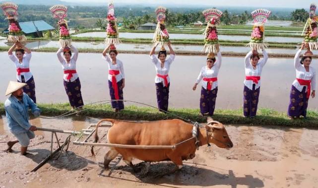 RUU Kepariwisataan Disahkan Jadi UU, Tandai Transformasi Pariwisata Indonesia Menuju Pilar Peradaban Bangsa
