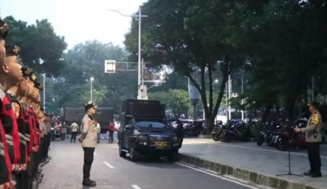 Ribuan Personel Gabungan Amankan HUT ke-80 TNI di Monas, Polisi Tidak Bawa Senjata dan Kedepankan Pendekatan Humanis
