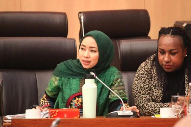 DPR Desak Pemerintah Segera Terbitkan PP Turunan UU Minerba, Soroti Kepastian Hukum dan Kedaulatan Sumber Daya