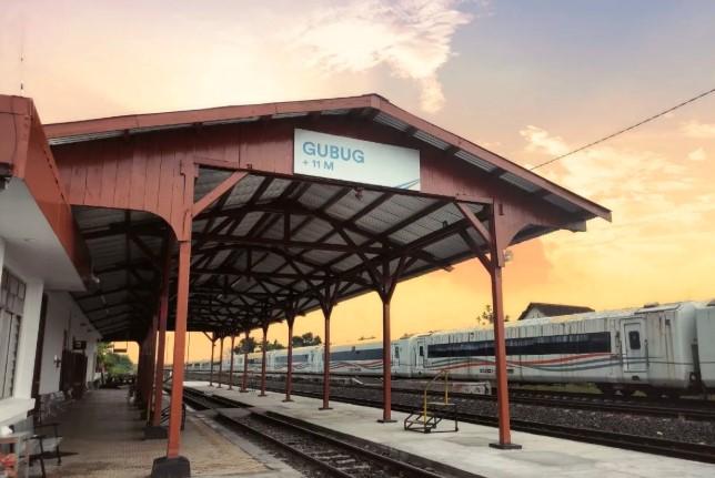 Stasiun Gubug Jadi Gerbang Mobilitas Warga Grobogan, KAI Tegaskan Komitmen Layani Masyarakat