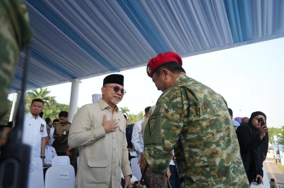 TNI Dianggap Garda Ketahanan Pangan Nasional, Zulhas: Prajurit Turun Langsung Bantu Petani