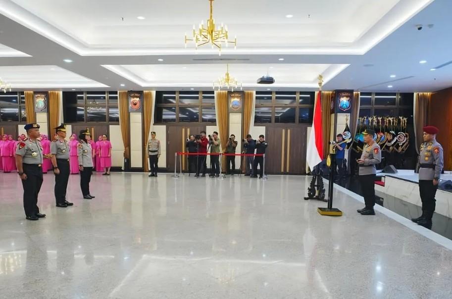 27 Perwira Tinggi Polri Resmi Naik Pangkat, Empat Diantaranya Sandang Bintang Tiga