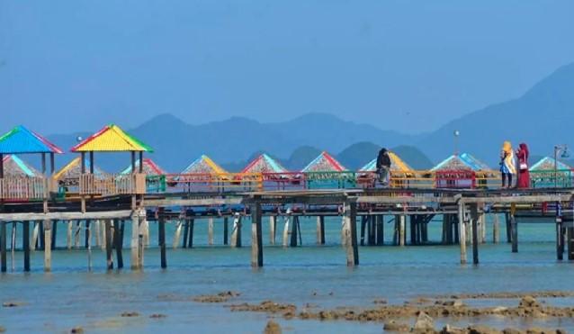 Indonesia Berpeluang Jadi Pusat Wisata Halal dan Spiritual Dunia, Ini Faktor Pendukungnya