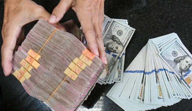 Shutdown AS Ganggu Ekonomi Global, Rupiah Diprediksi Melemah hingga Rp16.625 per Dolar AS