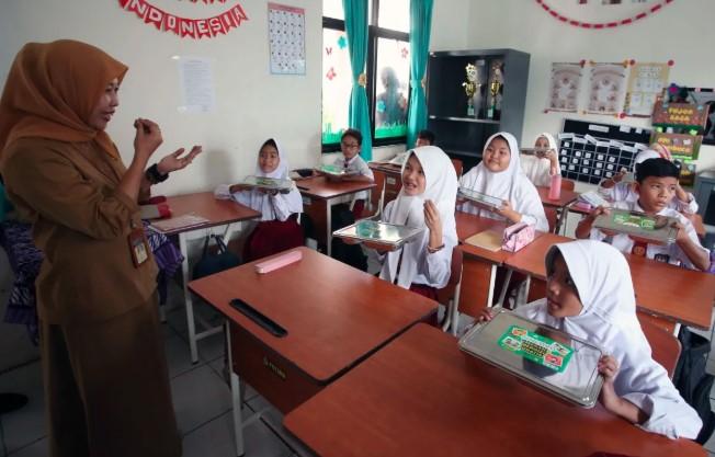 Program Makan Bergizi Gratis Diarahkan Lebih Inklusif, Jangkau Anak Berkebutuhan Khusus di Banten