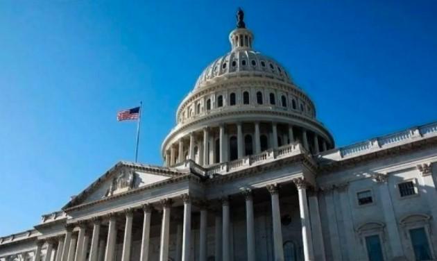 Trump Desak Buka Pemerintahan Tanpa Negosiasi di Tengah Dampak Penutupan yang Meluas