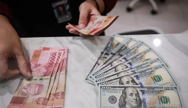 Rupiah Dibuka Stabil di Level Rp16.583 per Dolar AS, Pasar Waspadai Sikap Hawkish The Fed