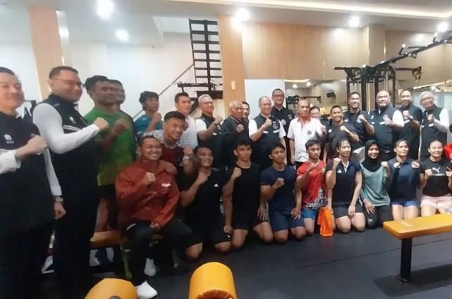 Chef de Mission SEA Games 2025 Imbau Tim Gulat Indonesia Jaga Kesehatan Jelang Bertanding di Thailand
