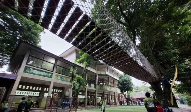 Suasana Senin Pagi yang Penuh Cinta di Sekolah Alam Semut-Semut Depok
