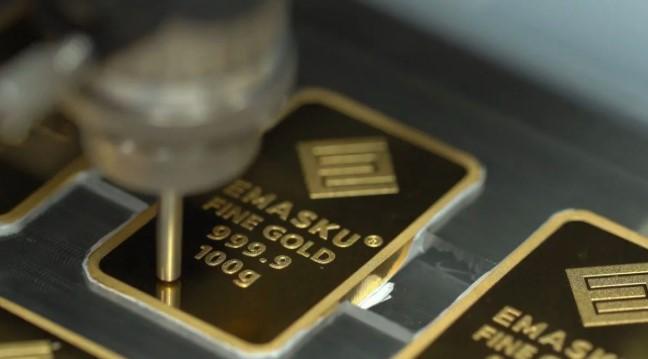 Harga Emas Pegadaian Naik Dua Hari Berturut, Emas Antam Tembus Rp2,4 Juta per Gram