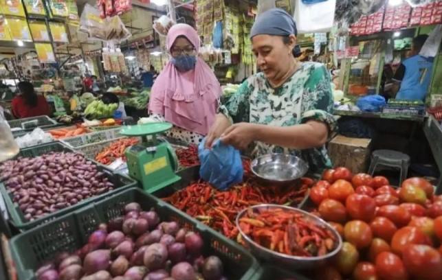 Harga Pangan Nasional Turun Serentak, Bapanas Catat Penurunan pada Beras, Cabai, dan Minyak Goreng