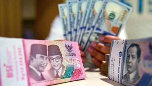 Rupiah Melemah 13 Poin di Awal Perdagangan, Tembus Rp16.581 per Dolar AS
