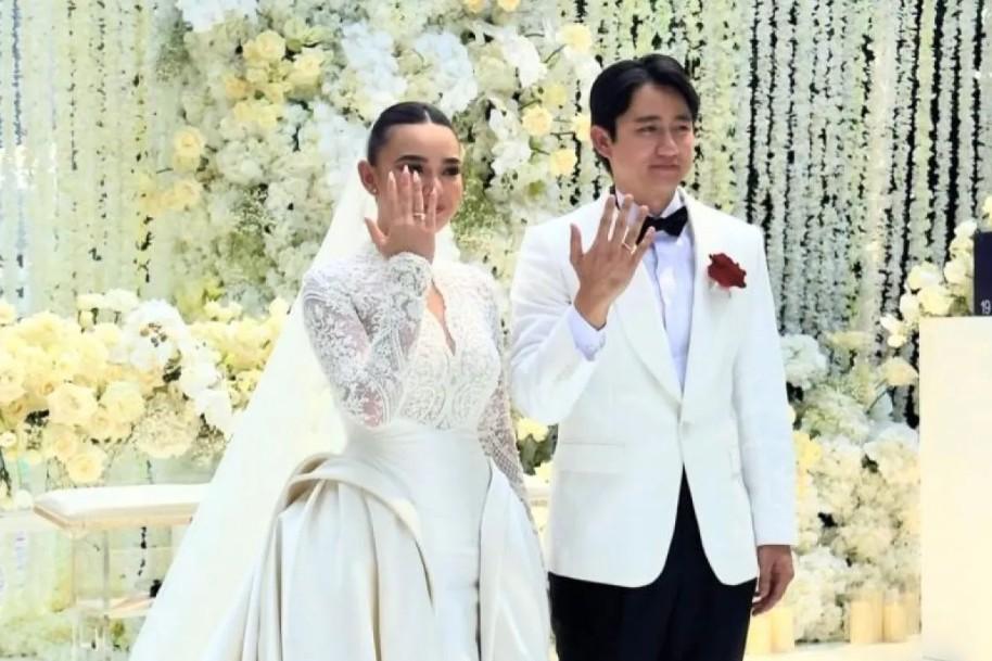 Pernikahan Romantis Kenny Austin dan Amanda Manopo Diberkati di Tengah Nuansa Bunga Putih