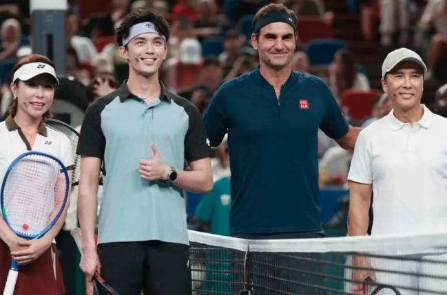 Roger Federer Tampil di Shanghai Bersama Donnie Yen, Menang di Laga Ekshibisi Seru