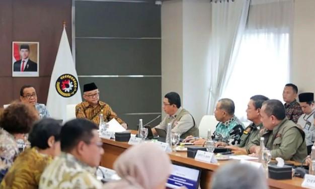 Menko PMK Minta Evaluasi Keamanan Bangunan Pesantren Usai Tragedi Ponpes Al Khoziny