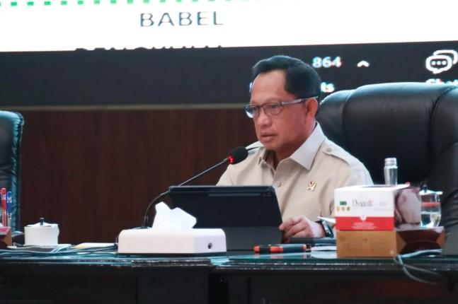 Mendagri Tito Minta Pemda Sosialisasikan Pembebasan PBG dan BPHTB untuk Masyarakat Berpenghasilan Rendah
