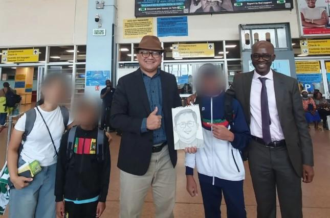 KBRI Yaounde Pulangkan Ibu dan Dua Anak dari Kamerun Usai Kehilangan Suami dan Terancam Hukuman