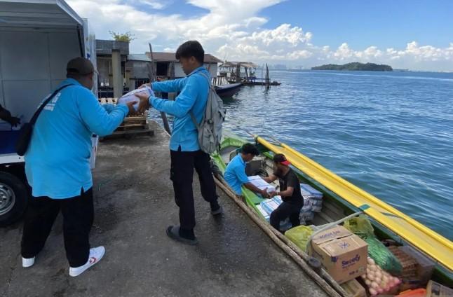 MBG di Pulau Belakangpadang: Antusiasme Tinggi, Dapur Aktif 24 Jam, dan Pemberdayaan Warga Lokal