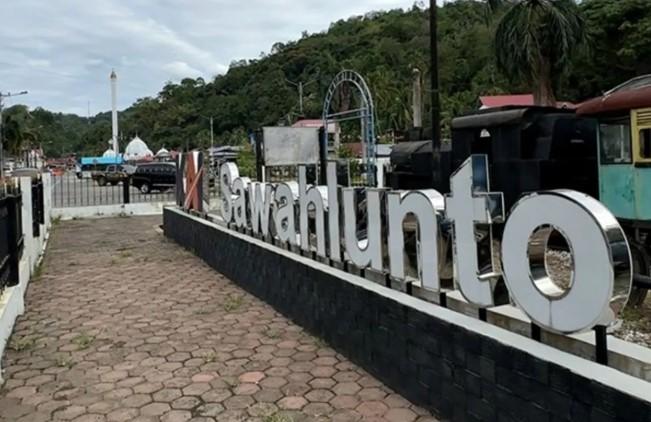 Stasiun Sawahlunto dan Lokomotif Mak Itam Bangkitkan Sejarah Tambang Batubara dalam Wajah Baru