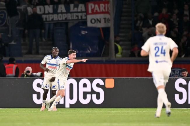 PSG Gagal Menang di Kandang Usai Ditahan Strasbourg 3-3 dalam Laga Enam Gol